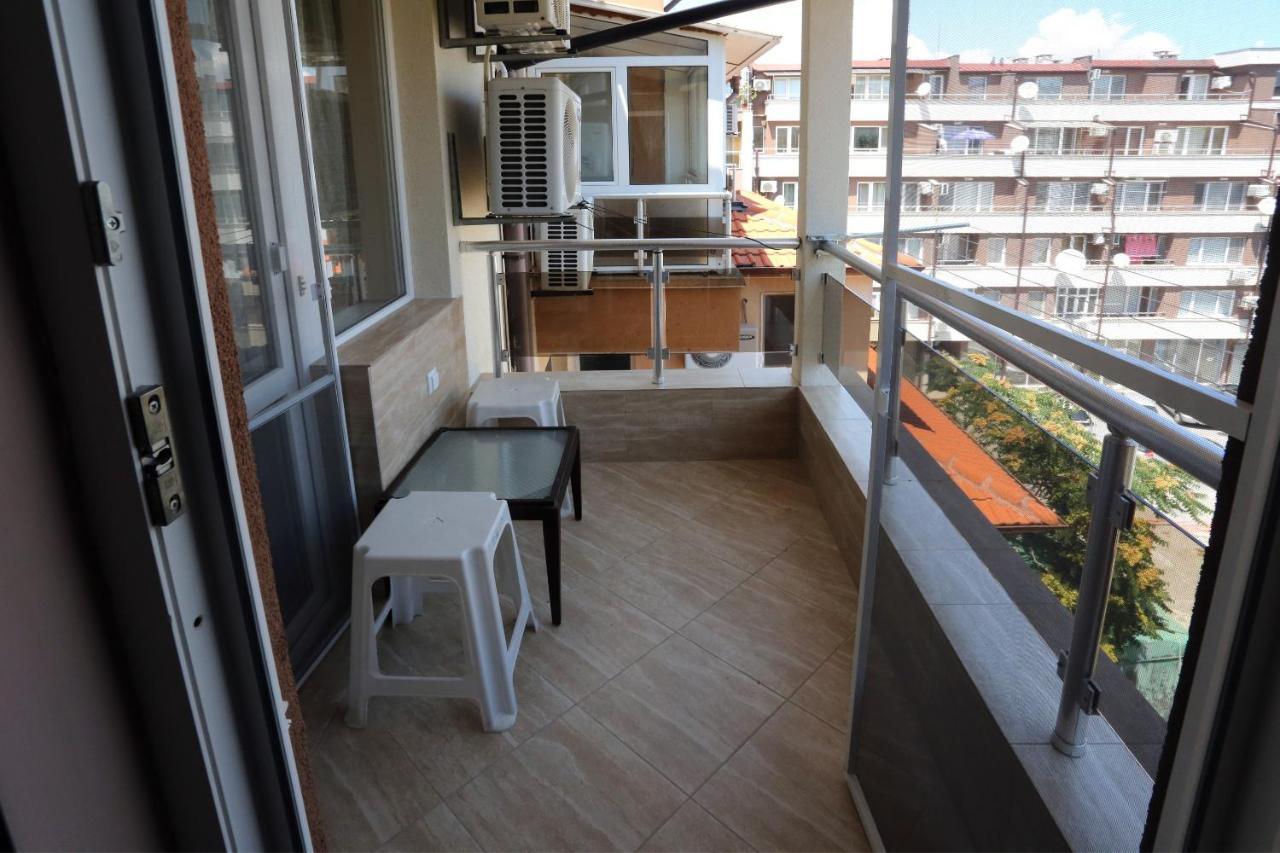 Apartments Dani Pomorie Exterior foto